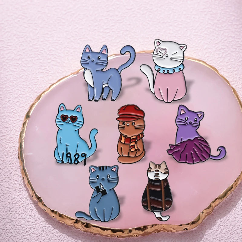 Cat Brooches Lapel Badges Cartoon Animal Jewelry Gift for Kids Friends Music Cat Enamel Pins Custom 1989 Cute Guitar